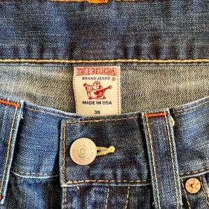 ***TRUE RELIGION JEANS***